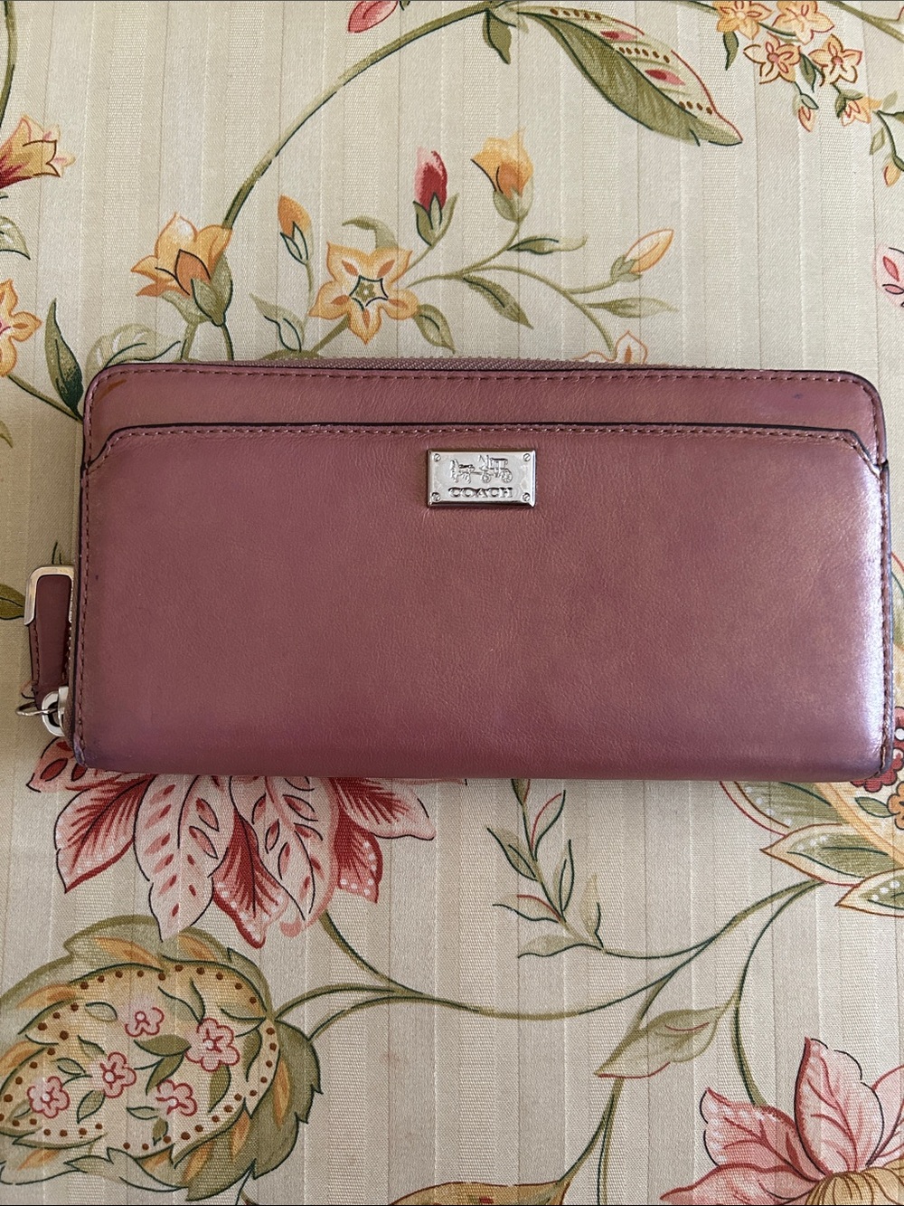 Coach Zip Around Accordian Wallet Clutch